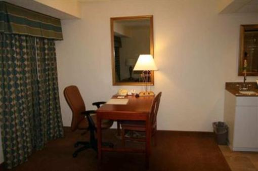 фото отеля Hampton Inn Oklahoma City-Airport