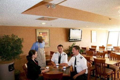 фото отеля Hampton Inn Oklahoma City-Airport