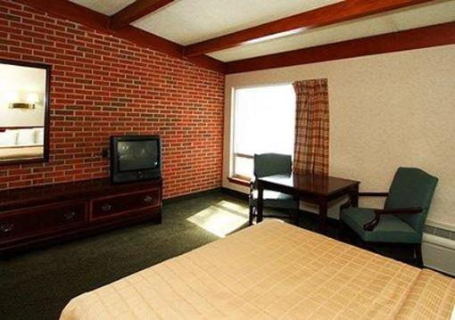 фото отеля Quality Inn Waynesboro