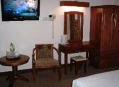 фото отеля Hotel Holiday Park Kota Kinabalu