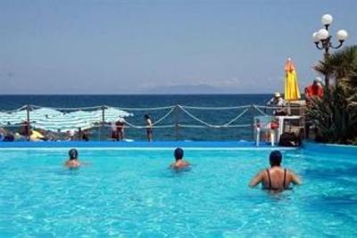 фото отеля Il Gabbiano Hotel Terme Vigliatore