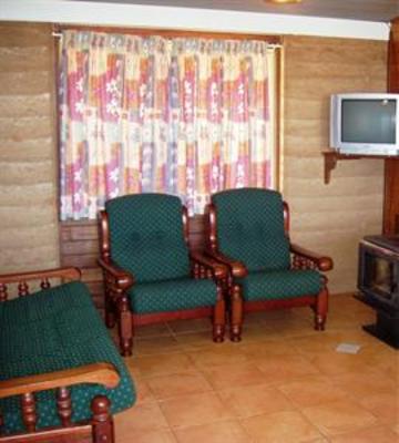 фото отеля Pemberton Farm Chalets