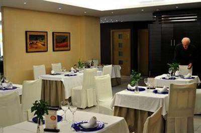 фото отеля Hotel Oasis Cordoba