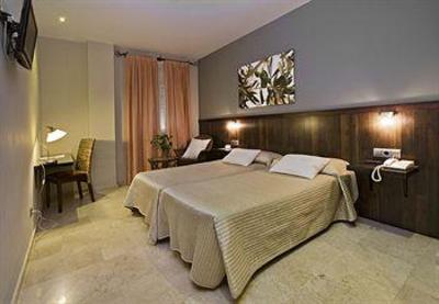 фото отеля Hotel Oasis Cordoba