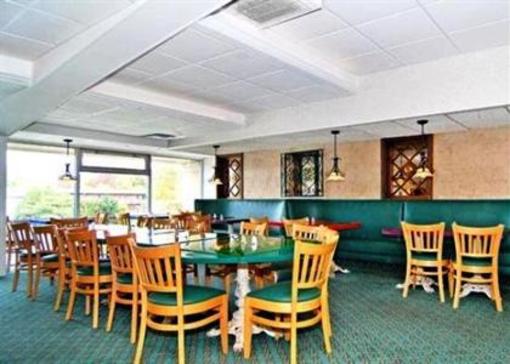 фото отеля Quality Inn Maple Shade