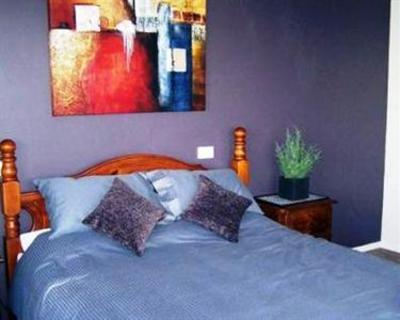 фото отеля Oakley Place Townhouse Hobart