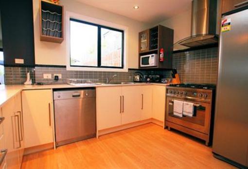 фото отеля Oakley Place Townhouse Hobart