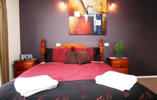 фото отеля Oakley Place Townhouse Hobart