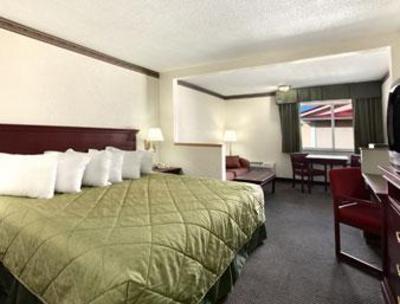 фото отеля Ramada Inn Bowling Green