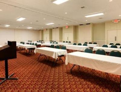 фото отеля Ramada Inn Bowling Green
