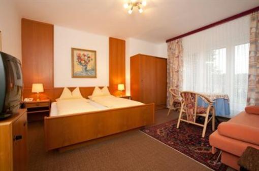 фото отеля Hotel Restaurant Kirchenwirt Velden am Worthersee