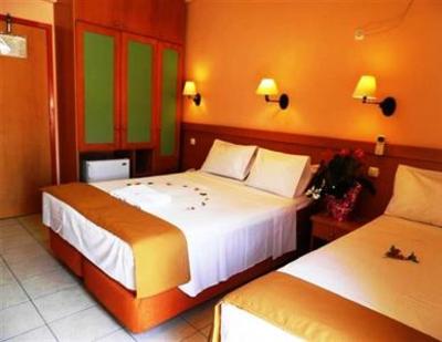 фото отеля Hotel Segas