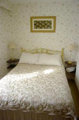 фото отеля Bryn Woodlands House