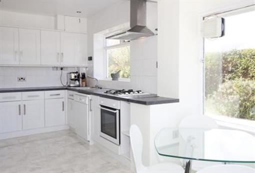 фото отеля Miramar Luxury Holiday Home