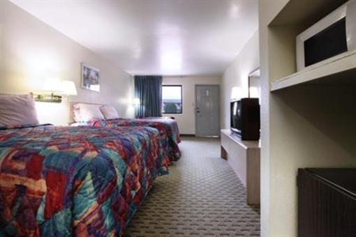 фото отеля Americas Best Value Inn Cabot