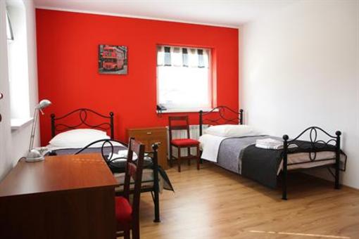 фото отеля Leo Hostel