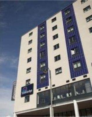 фото отеля Travelodge Hotel Uxbridge Central London