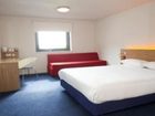 фото отеля Travelodge Hotel Uxbridge Central London