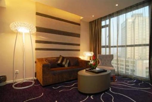 фото отеля Budgetel Huadu Hotel