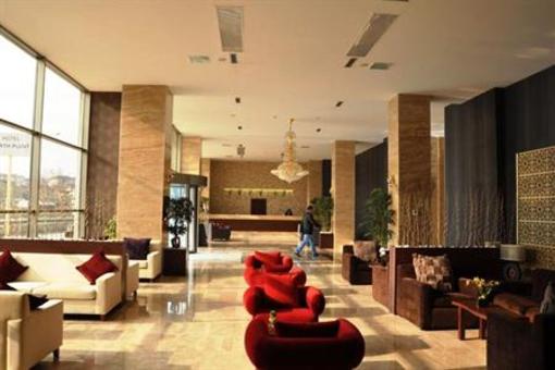 фото отеля North Point Hotel