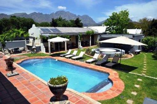 фото отеля Hotel Realou Franschhoek