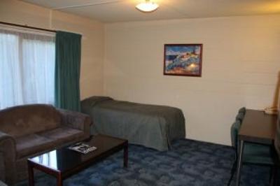 фото отеля Admirals Motor Inn