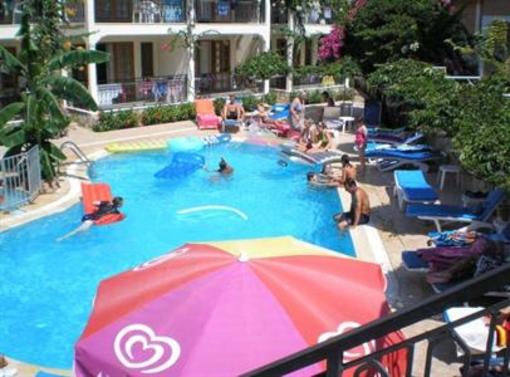 фото отеля The Angel Inn Apartments