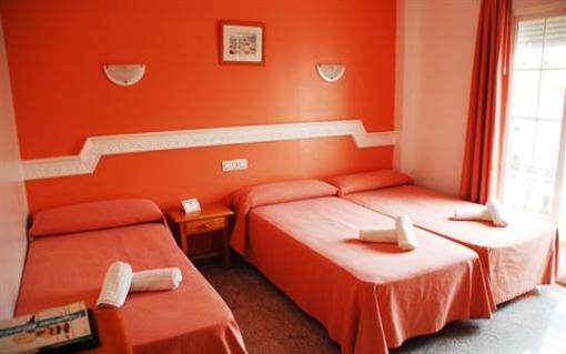фото отеля Hostal Mary Tere