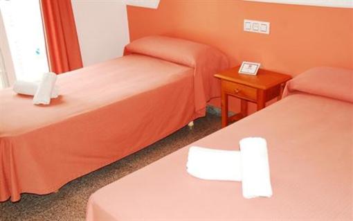 фото отеля Hostal Mary Tere