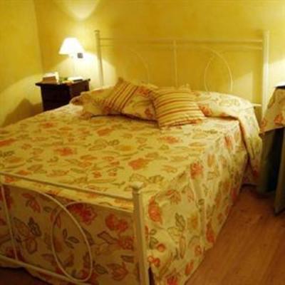 фото отеля La Rocchetta B&B Lago Di Garda