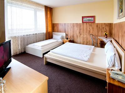 фото отеля Hotel Krone Neufahrn bei Freising