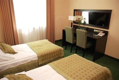 фото отеля Hotel Topaz Poznan