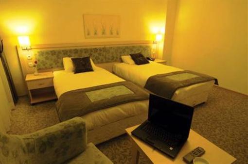 фото отеля Hotel Simsek Iletisim