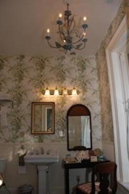 фото отеля Rockwood Manor B & B