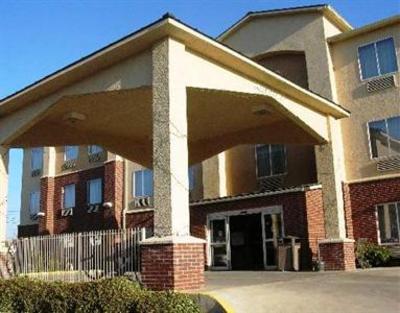 фото отеля Comfort Inn & Suites Fredericksburg