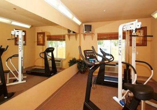 фото отеля Comfort Inn & Suites Fredericksburg