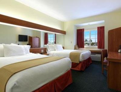 фото отеля Microtel Inn & Suites Port Charlotte