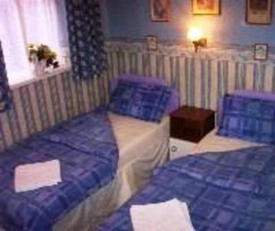 фото отеля Castleton Villa Hotel