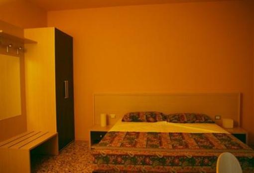 фото отеля Affittacamere Solosonno