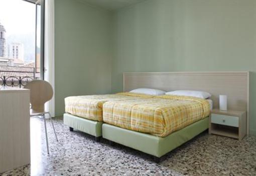 фото отеля Affittacamere Solosonno
