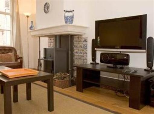 фото отеля Authentic Jordaan Apartment