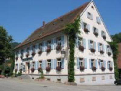 фото отеля Schwarzwaldgasthof Zum Goldenen Adler