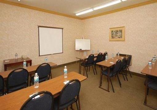 фото отеля Comfort Suites Lubbock