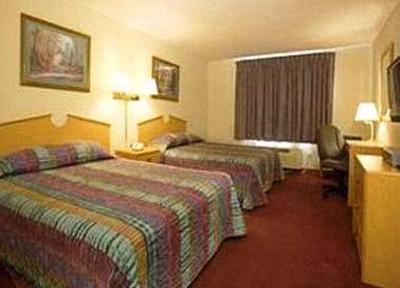 фото отеля Wichita Inn West