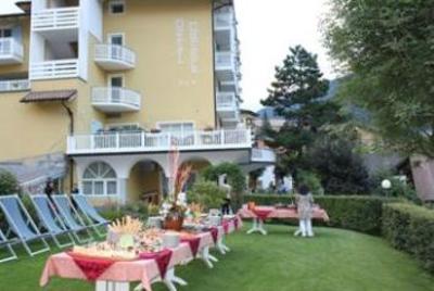 фото отеля Hotel Europa Molveno