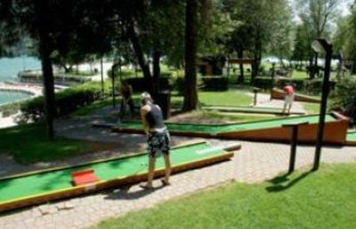 фото отеля Hotel Europa Molveno