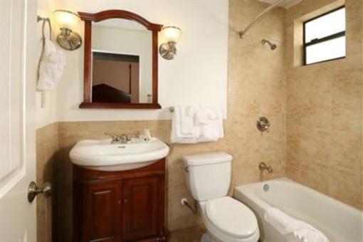 фото отеля Brandwood Hotel