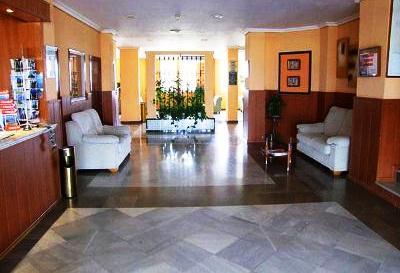 фото отеля Rocamar Hotel La Linea de la Concepcion