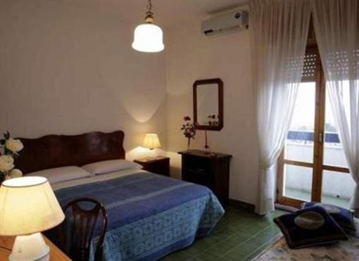 фото отеля Hotel Tre Torri Ostuni
