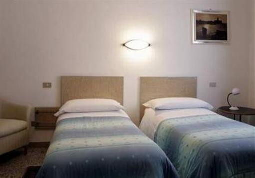 фото отеля Hotel Tre Torri Ostuni